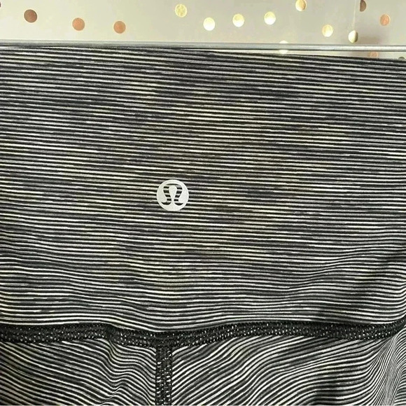 Lululemon Wunder Under High Rise - Picture 6 of 9